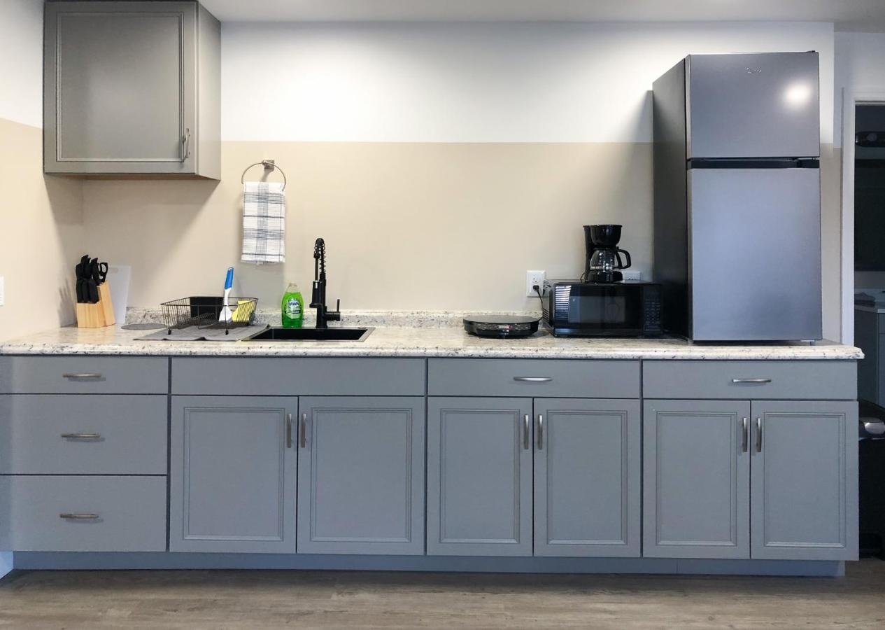 Lazy Cuckoo Inn - Sleek And Stylish Studio Apartments Fort Myers Beach Eksteriør billede