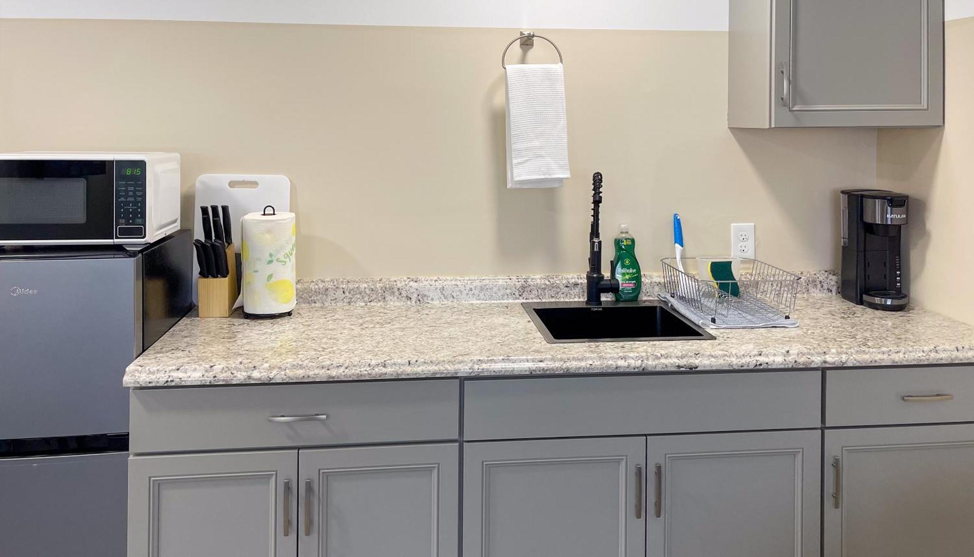 Lazy Cuckoo Inn - Sleek And Stylish Studio Apartments Fort Myers Beach Eksteriør billede